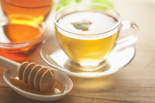 早晨的第一杯水，怎么喝最好？先漱口还是先喝水？3个建议很实用